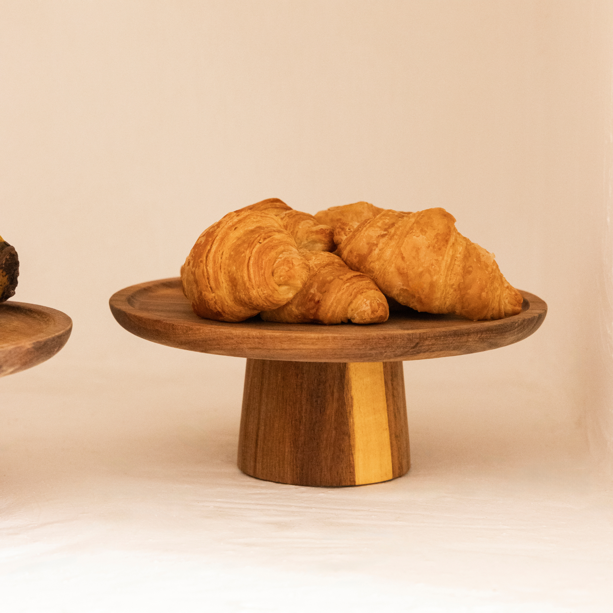 Acacia Cake Stand 8"